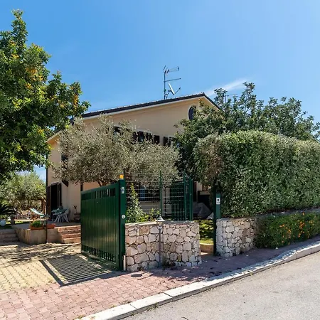 Villa Deliziosa A 500 Metri Dal Mare Con Piscina