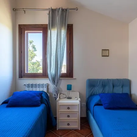 Deliziosa A 500 Metri Dal Mare Con Piscina Terrasini